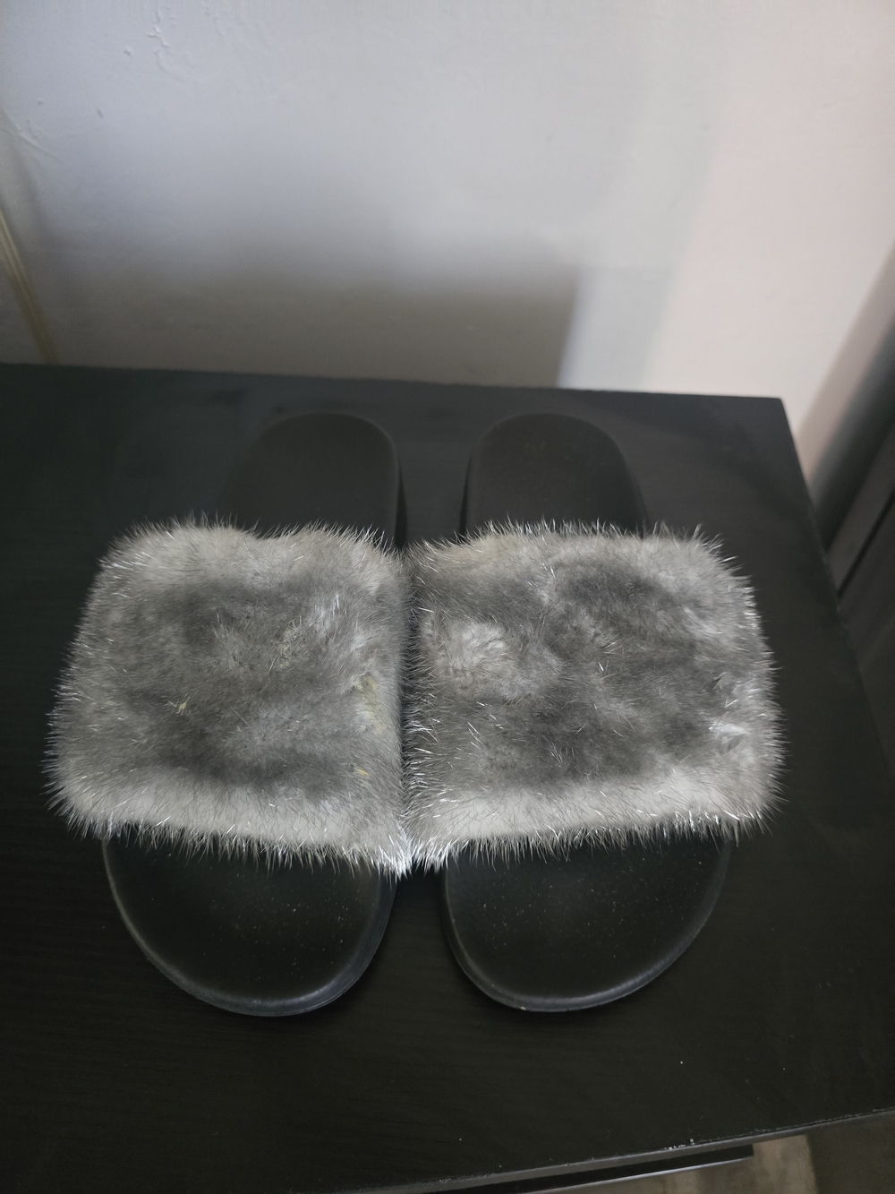 Givenchy Mink Fur Slide Sandals - Gray